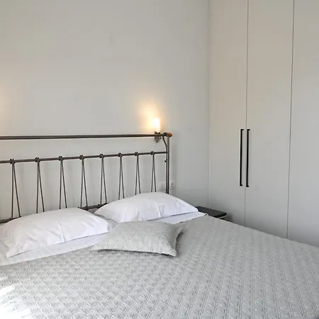 Avra Port House Casa vacanze *
